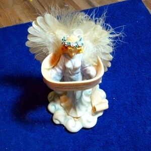 Musical playing Angel